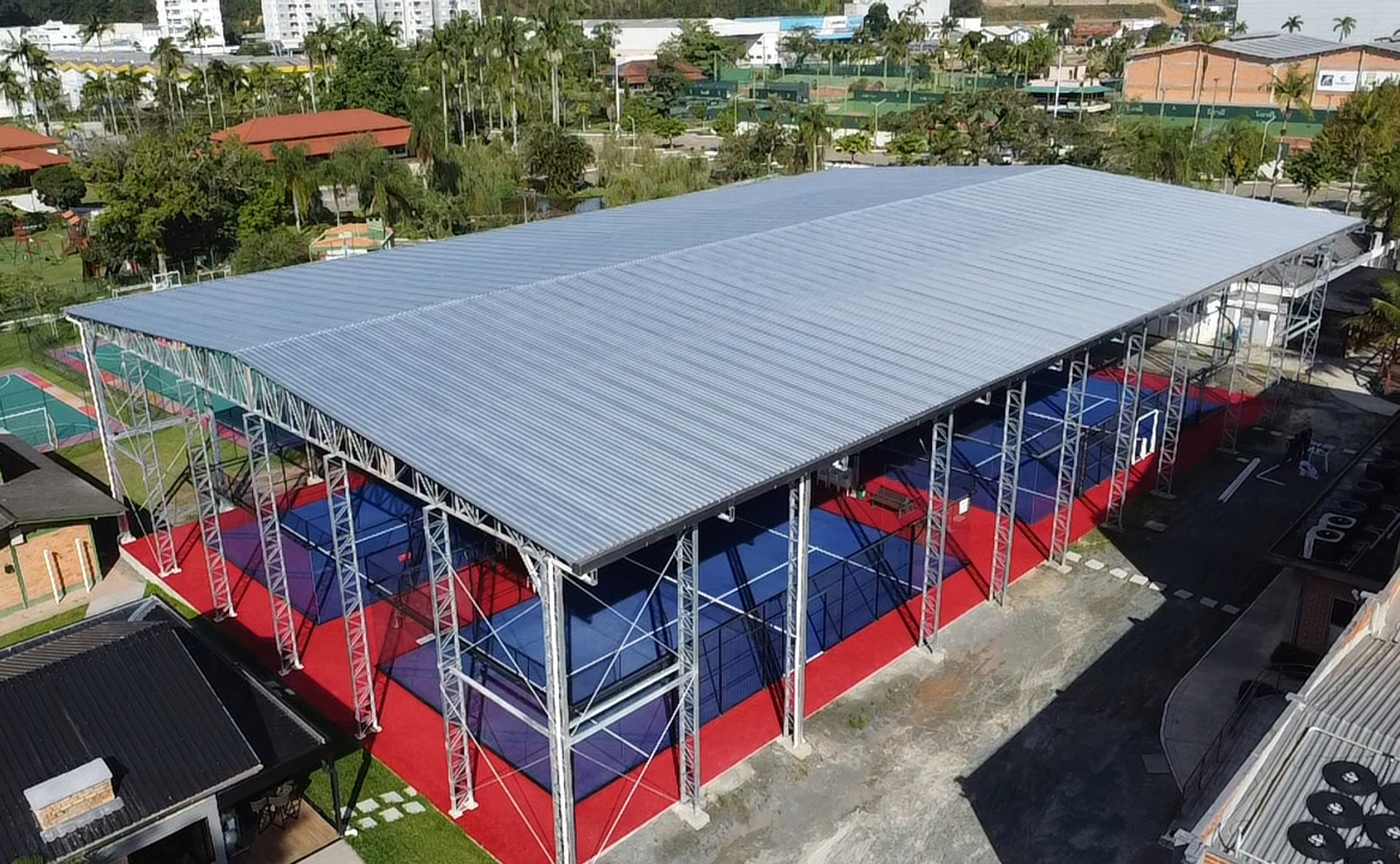 Quadra esportiva vista aérea